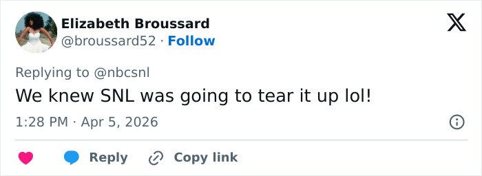 Screenshot of a tweet reacting to SNL mocking Kristi Noem&rsquo;s husband Bryan amid scandal controversy.