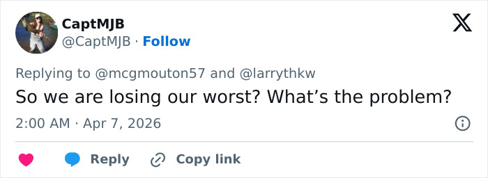 String Of Inmate Fatalities Baffles Chicago Authorities Until They Discover Prisoners' Bizarre Use For Books