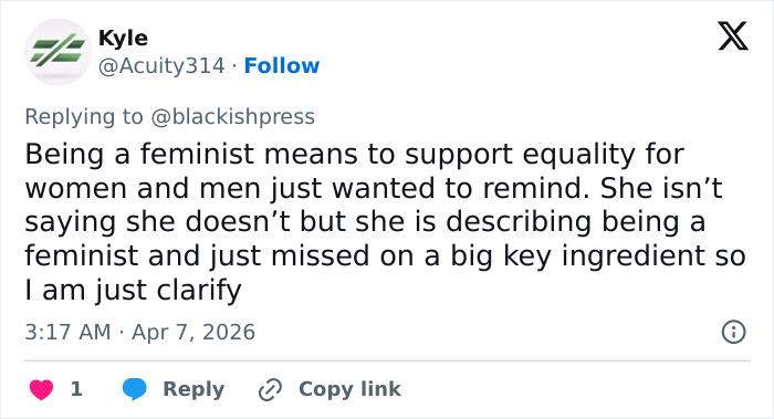 Internet destrói Zendaya após seu antigo comentário sobre ser feminista ressurgir