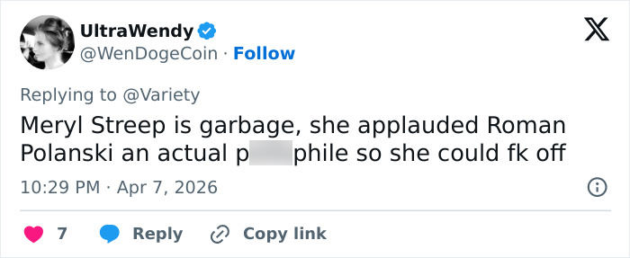 As palavras duras de Meryl Streep sobre a moda de Melania Trump geram debate depois que os fãs desenterraram seu passado