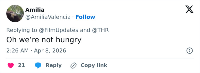 O visual de Sydney Sweeney pela estreia de 'Euphoria' é brutalmente torrado após notificação dos fãs, escolha incomum O visual de Sydney Sweeney pela estreia de 'Euphoria' é brutalmente torrado após notificação dos fãs, escolha incomum