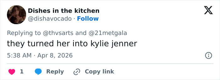 “What In The ‘Wicked Cast’ Is Going On?”: Alexa Demie Sparks Concern Over Appearance At ‘Euphoria’ Premiere