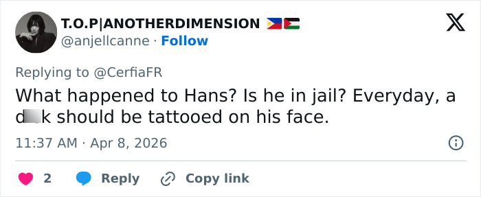 Screenshot of a tweet discussing a man who should be tattooed on his face, related to tattoo removal transformation. Screenshot of a tweet discussing a man who should be tattooed on his face, related to tattoo removal transformation.
