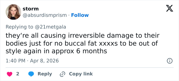 "Alguém em Hollywood ainda tem gordura bucal?" O novo visual de Olivia Wilde desperta preocupações "Alguém em Hollywood ainda tem gordura bucal?" O novo visual de Olivia Wilde desperta preocupações