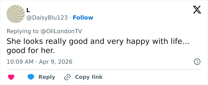 Nicole Kidman at premiere in sheer outfit showing cheeks, sparking wild reactions from the crowd and media.