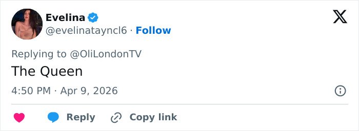 Nicole Kidman wearing a sheer outfit at a premiere, sparking wild reactions with cheeks always showing the work.
