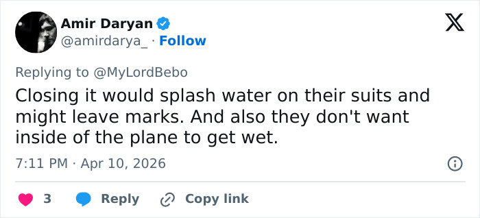 "Not A Presidential Skill": Why Presidents Struggle With Closing Umbrellas "Not A Presidential Skill": Why Presidents Struggle With Closing Umbrellas