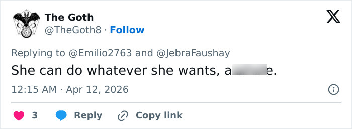 Heidi Klum stuns fans with unrecognizable Coachella 2026 look featuring dramatic makeup and bold festival style.