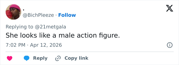 Teyana Taylor showing off her toned Coachella abs in a stylish outfit, sparking fan excitement online.