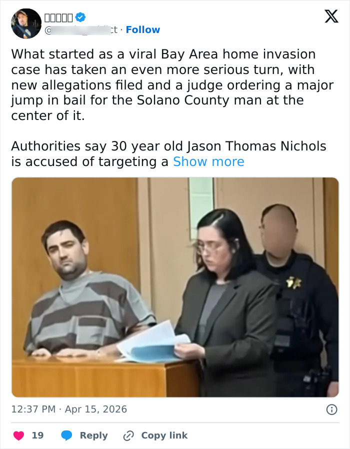 Homem com uniforme listrado de prisão enfrenta o juiz no tribunal enquanto o caso do intruso de Fairfield se desenrola com novos detalhes.