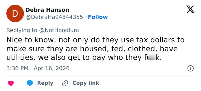 Tweet from Debra Hanson criticizing use of tax dollars amid Kristi and Bryon Noem’s $2.6 million debt scandal and luxury spending concerns.