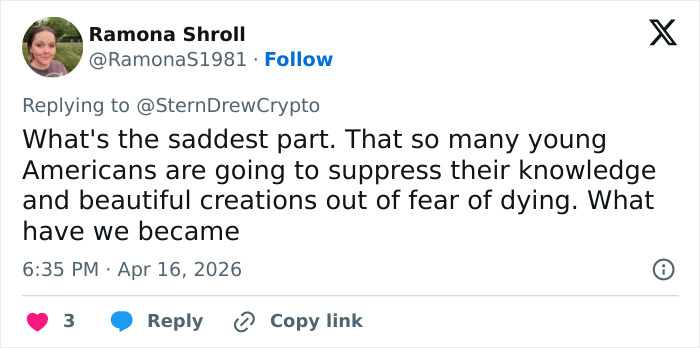 Screenshot of a Twitter reply expressing concern over the string of missing or deceased scientists raising alarm.