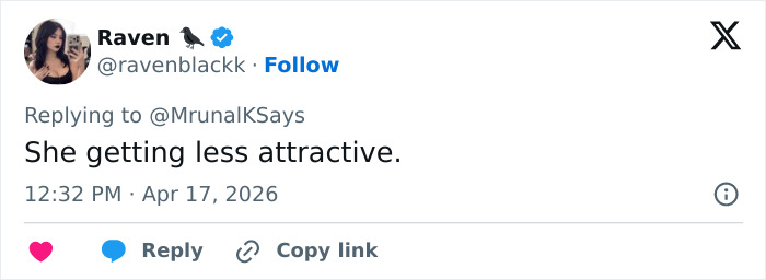 "Qual é o sentido das roupas?": Ana De Armas provoca debate acalorado com o decote que revela demais