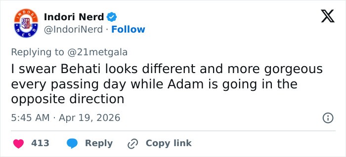 "O leite estragou": O novo visual do tapete vermelho de Adam Levine deixa os fãs atordoados