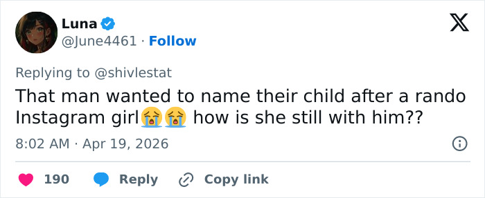 "O leite estragou": O novo visual do tapete vermelho de Adam Levine deixa os fãs atordoados