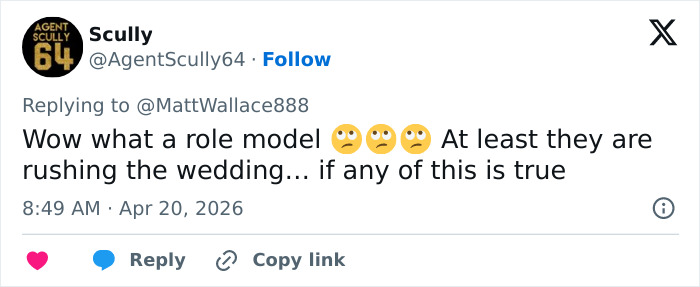 A recente aparição e comportamento de Taylor Swift estimulam rumores de gravidez