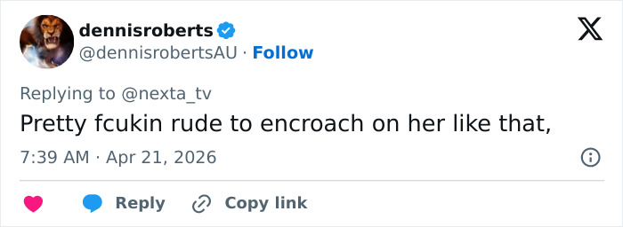 Meghan Markle e Príncipe Harry ofuscados durante visita à praia de Bondi depois 