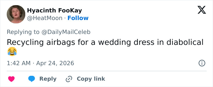 Modelo plus size provoca reação renovada sobre seu vestido de noiva depois que ela chega à revista Vogue