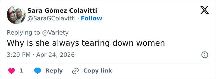 Um tweet de Sara Gómez Colavitti, respondendo a @Variety, questionando os comentários de Nikki Glaser sobre o rosto sério de Victoria Beckham.