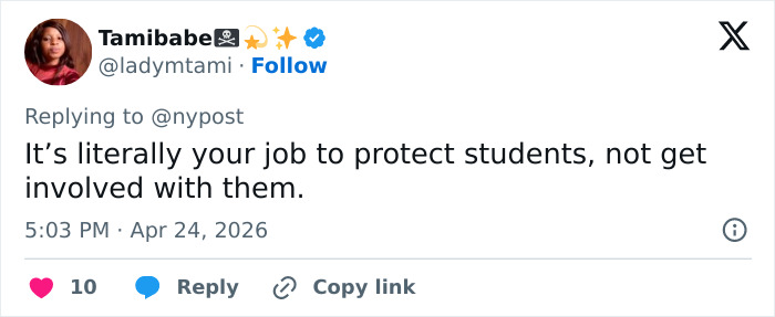 Um tweet de @ladymtami sobre uma professora substituta que mantém um relacionamento impróprio com os alunos.