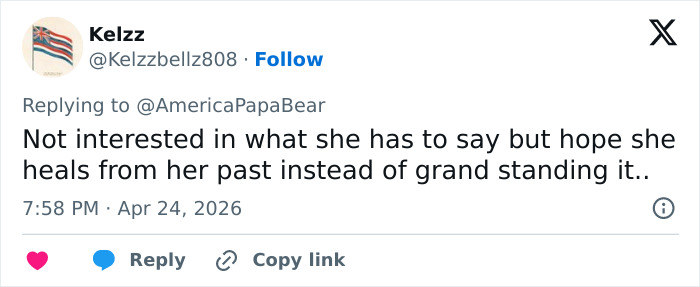 Monica Lewinsky conta uma piada inesperada sobre o caso de Bill Clinton e fica estranho rapidamente