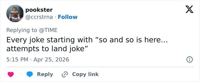 Um tweet de @ccrstrna, a foto do perfil mostra uma figura de cabelo verde, afirmando 'Toda piada que começa com fulano de tal está aqui... tenta fazer piada'. Victoria Beckham, Manequim.