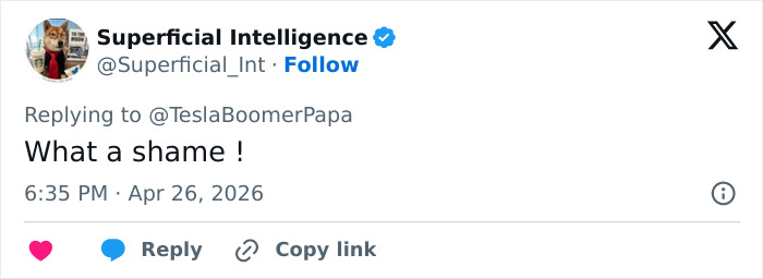 Mulher criticada por ato bizarro em meio ao caos após ataque em jantar de correspondentes na Casa Branca