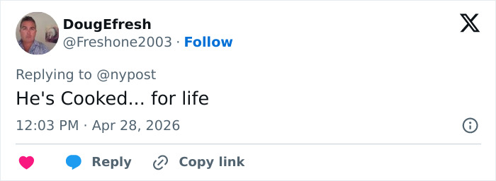 A fúria explode depois que um homem agarra o beisebol de uma jovem, o repórter restaura a justiça