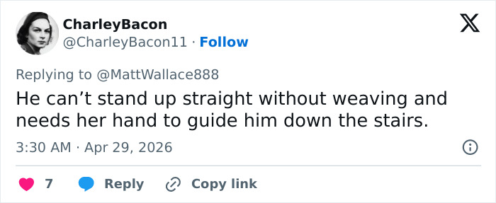 “Alguém mais percebeu isso?”: O vídeo se torna viral quando as pessoas notam detalhes estranhos no comportamento de Melania Trump