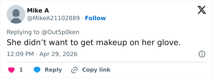 “Alguém mais percebeu isso?”: O vídeo se torna viral quando as pessoas notam detalhes estranhos no comportamento de Melania Trump