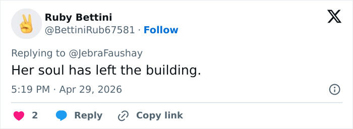 "Quem é esse Phok?": A última aparição de Angelina Jolie desperta preocupação