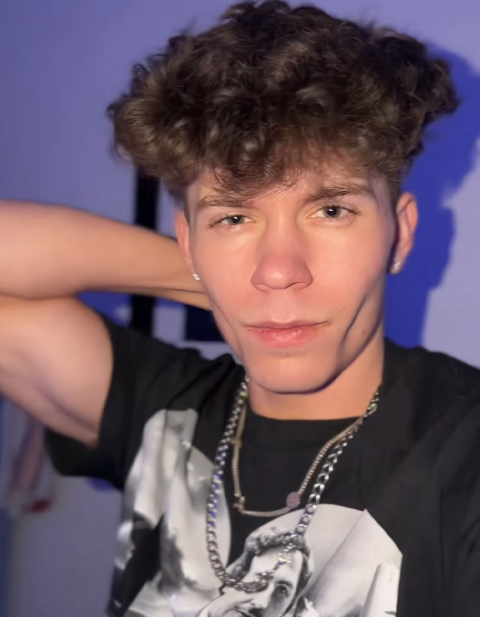 Homem namorando parceiro com idade de pai defende relacionamento apesar da atração anterior por mulheres