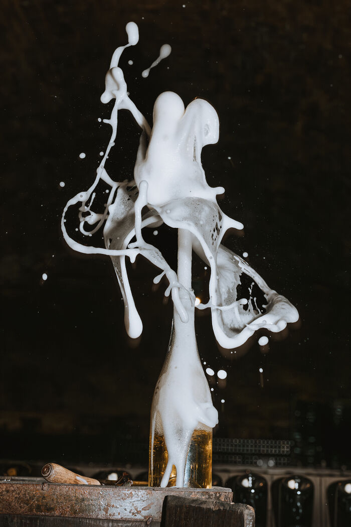 Louis Jadot Wine Photographer Of The Year, Produce: The Force Behind The Bottle – Contract Winery By Laura Canaparo