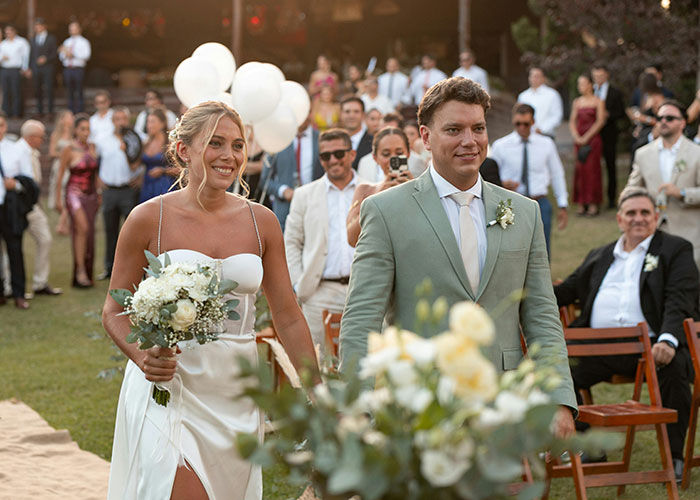 Woman Acts Like Best Friend&rsquo;s Destination Wedding Is An Inconvenience, The Bride Hopes She Bails