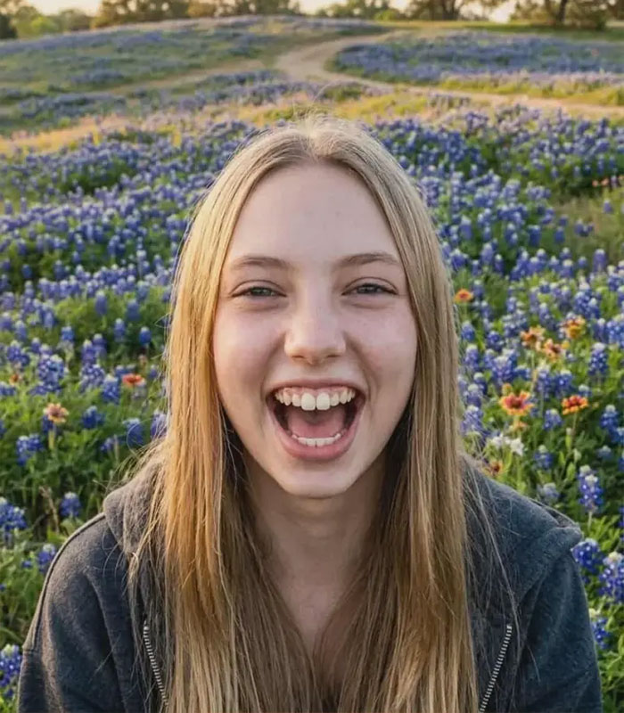 Mãe esfaqueia filha em episódio trágico e diz que foi para ‘protegê-la’ de Elon Musk Mãe esfaqueia filha em episódio trágico e diz que foi para ‘protegê-la’ de Elon Musk