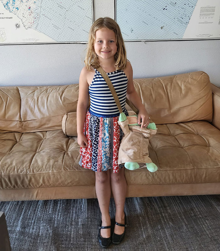 Motorista da FedEx revela palavras finais arrepiantes para Athena Strand, de 7 anos, antes do fim trágico