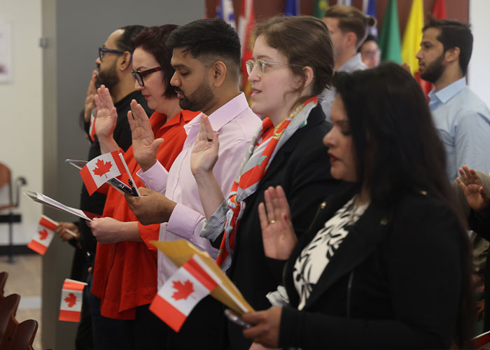 Nova lei que fornece cidadania canadense por apenas US$ 55 divide a Internet