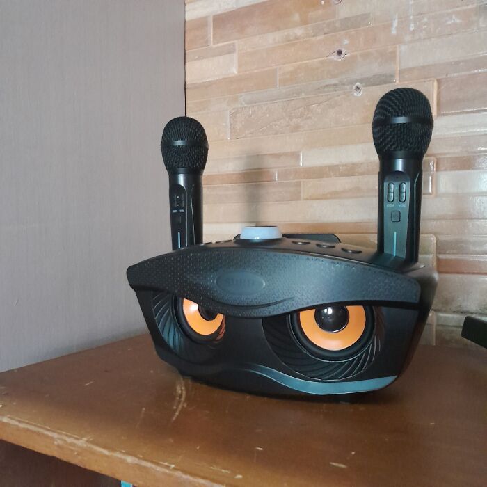 33 Times People Spotted Hidden Faces In Everyday Objects And Had To Share Them (New Pics)