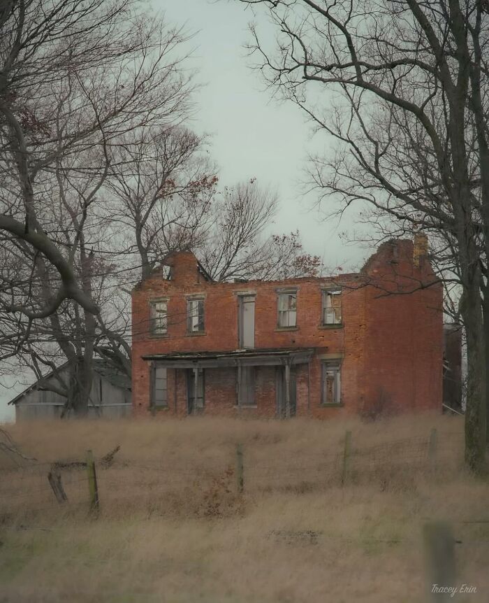 This Page Shared 55 Photos Of Creepy Places Lost To Time