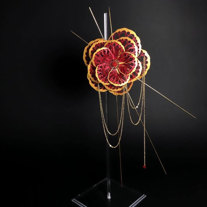 This Artist Transforms Paper Into Poetry With Thousands Of Delicate Origami Cranes