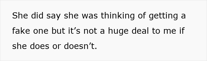 Guy’s Imagination Drives Him Mad As He Spots Fiancée Not Putting On Her Engagement Ring At Clubs Guy’s Imagination Drives Him Mad As He Spots Fiancée Not Putting On Her Engagement Ring At Clubs