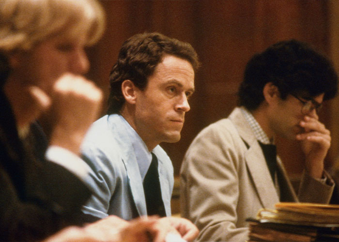 A contagem de vítimas de Ted Bundy aumenta à medida que policiais confirmam o destino do adolescente desaparecido de Utah