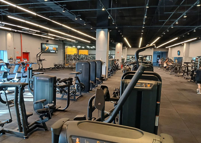 Woman Reports Embarrassment At Gym After Being Told To Cover Up During Workout: 'They Said There Were Married Men'