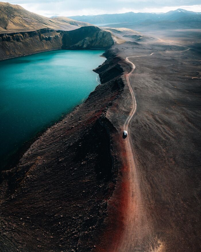 This Icelandic Photographer Shows The Country’s Most Otherworldly Sights In 89 Photos