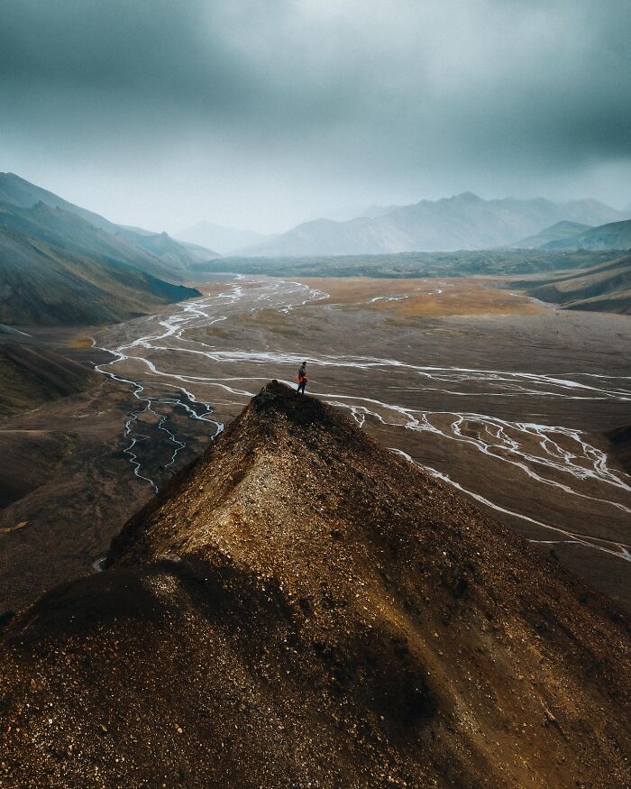 This Icelandic Photographer Shows The Country’s Most Otherworldly Sights In 89 Photos