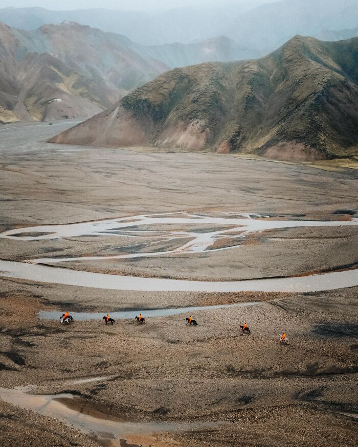 This Icelandic Photographer Shows The Country’s Most Otherworldly Sights In 89 Photos