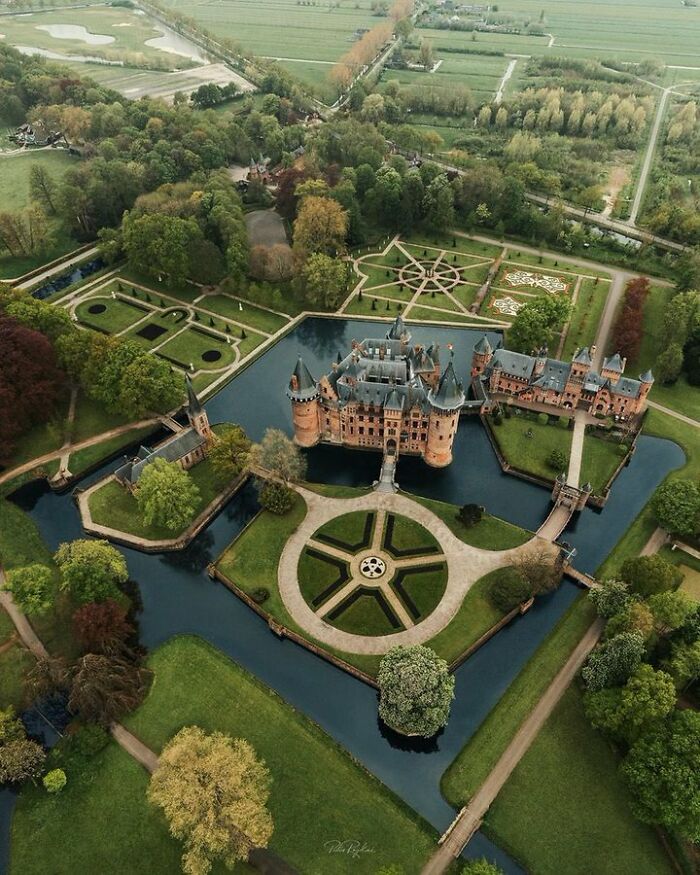 Castle De Haar (Reconstructed Just 113 Years Ago), Netherlands