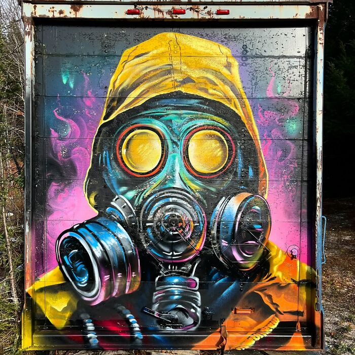 50 Vibrant Murals By ‘The Color Wizard’ That Brighten Walls Across New England