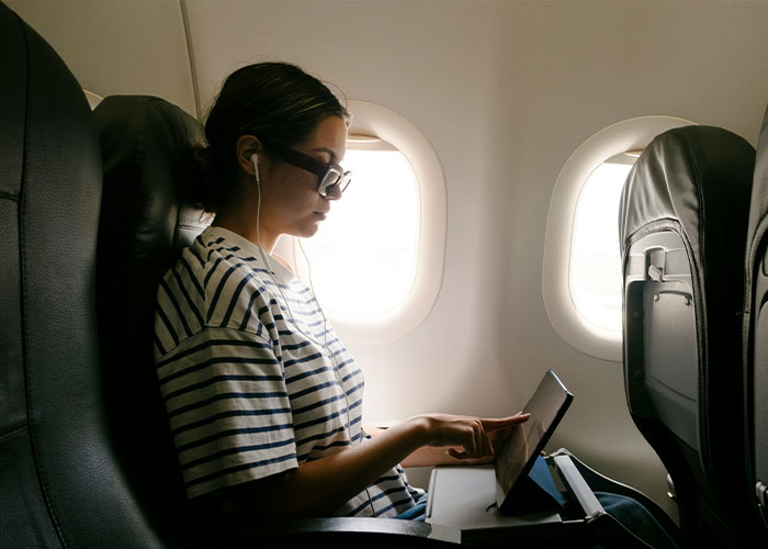 Ryanair implora aos passageiros que parem de usar um item específico nos voos