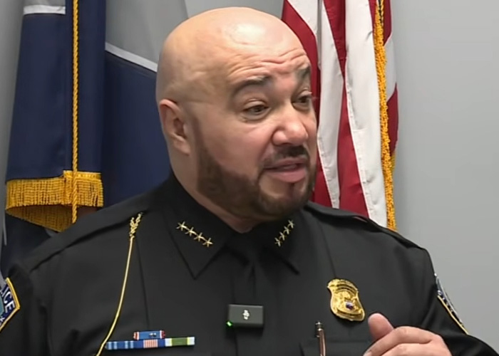 O grito silencioso de adolescente sequestrado por ajuda leva funcionário do posto de gasolina a um resgate dramático